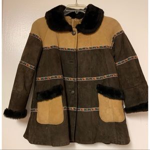 Girls Unique FANTAZIA Fur Coat Size 6